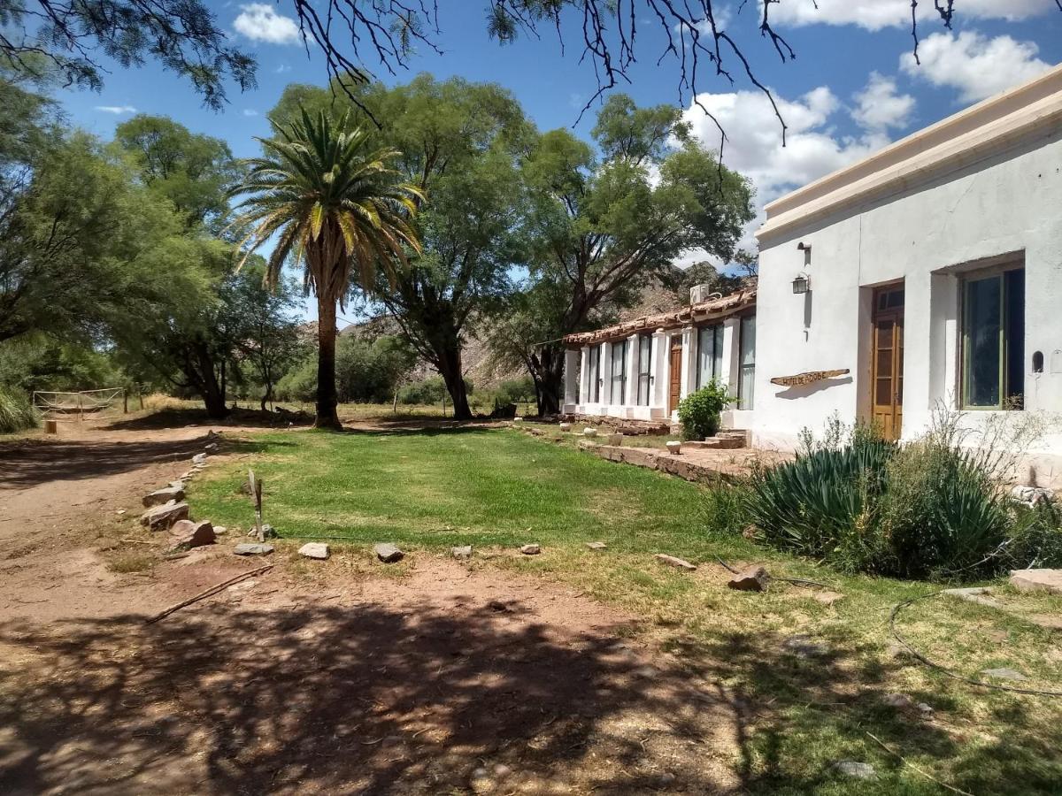 Hotel Hacienda Casa Blanca Tinogasta Buitenkant foto