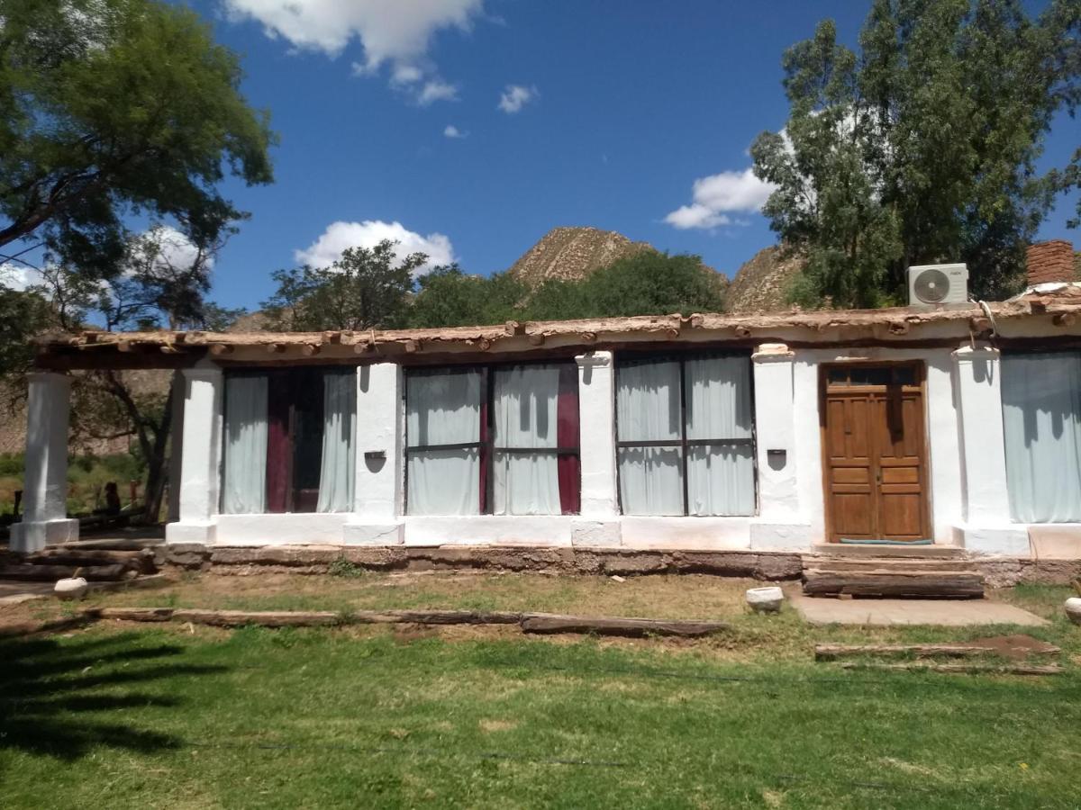 Hotel Hacienda Casa Blanca Tinogasta Buitenkant foto